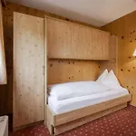 Ξενοδοχείο Restaurant Baenklialp 3*
