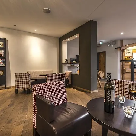 Restaurant Baenklialp מלון